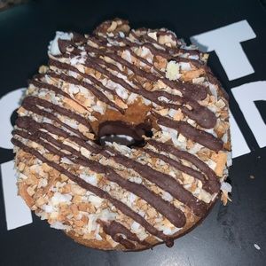 Meet your Posher, Itzae